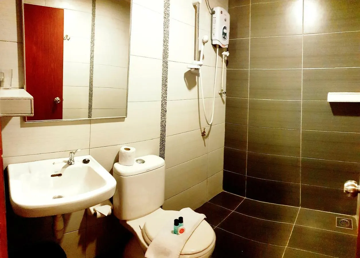 Golden Court Hotel - Tun Abdul Razak Johor Bahru