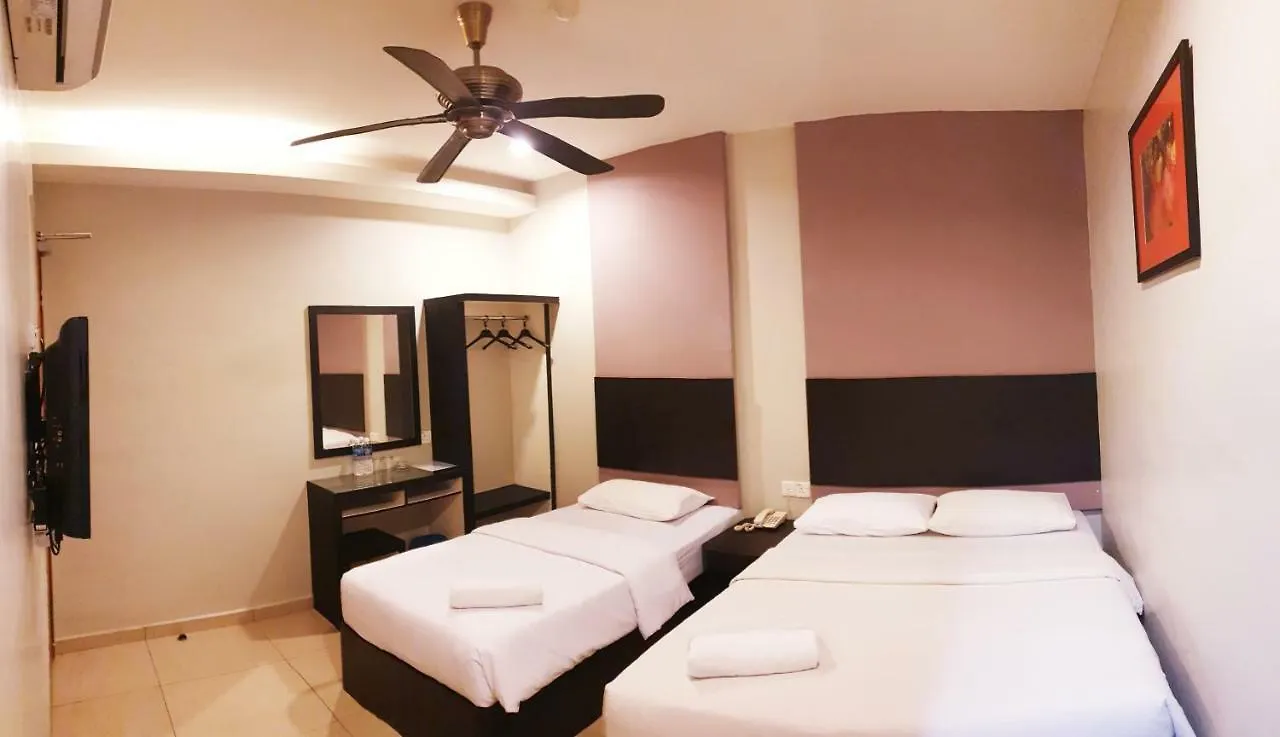 Golden Court Hotel - Tun Abdul Razak Johor Bahru 3*,  Malaysia